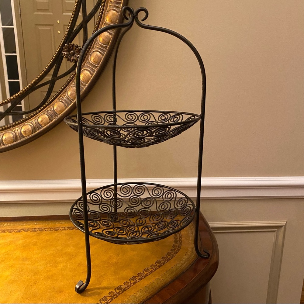 Black Forged Iron Sturdy Rustic 2 Tier Fruit Vegetable Display Baskets Stand